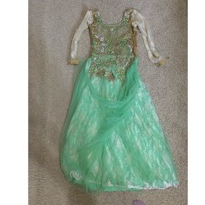 long sleeve pistachio colored dress